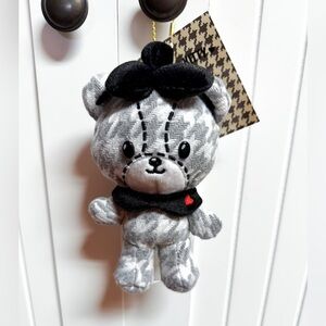 Hello Kitty Tiny Chum Mascot Keychain